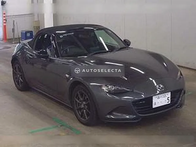 Mazda Roadster 2017, auction grade 4