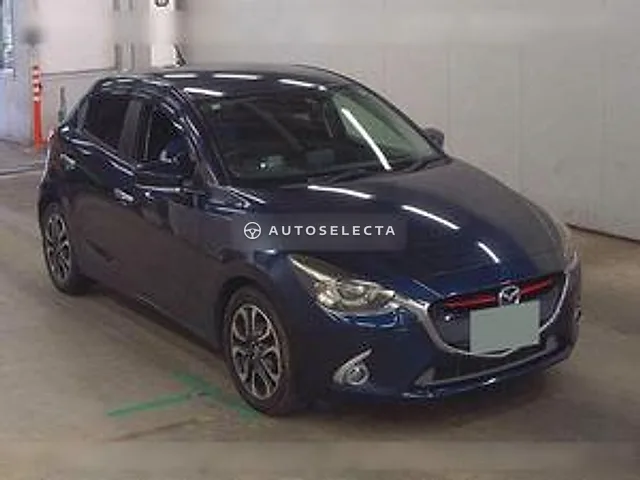 Mazda Demio 2014, auction grade RA