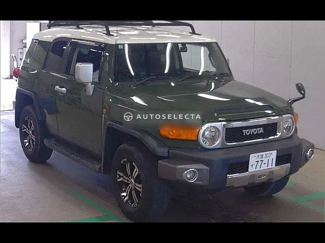 Toyota FJ Cruiser 2014, auction grade 4.5