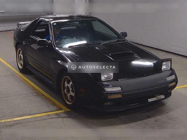 Mazda Savanna RX-7 1991, auction grade R