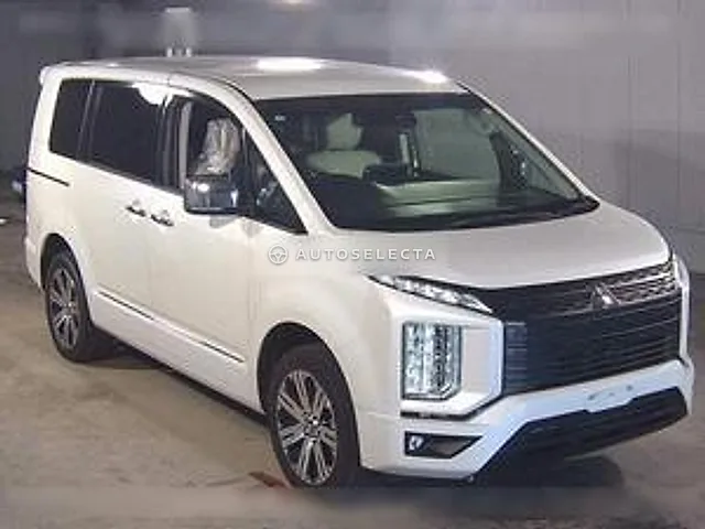Mitsubishi Delica D:5 2021, auction grade R