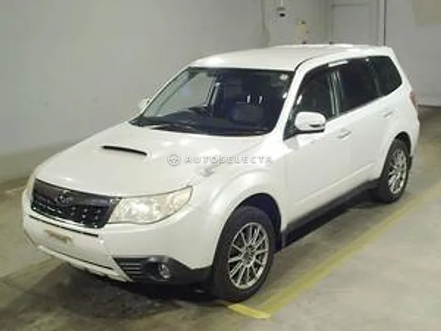 Subaru Forester 2010, auction grade R
