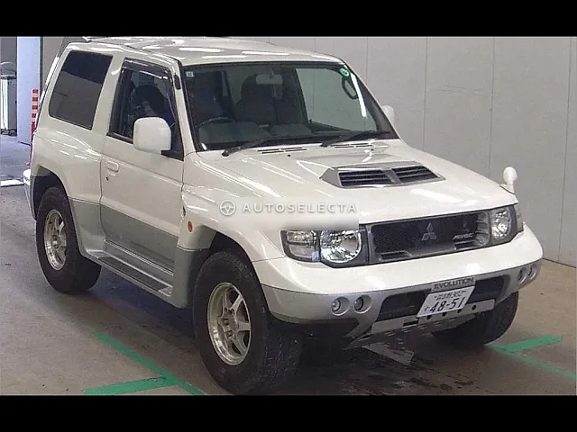 Mitsubishi Pajero 1998, auction grade 4