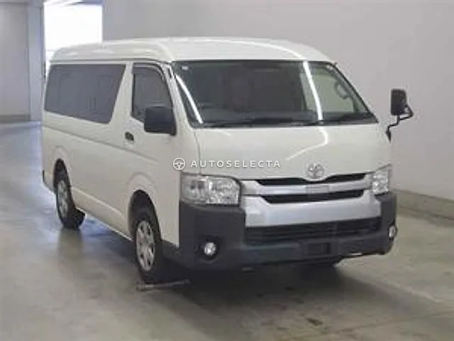 Toyota Hiace Wagon 2018, auction grade 3.5