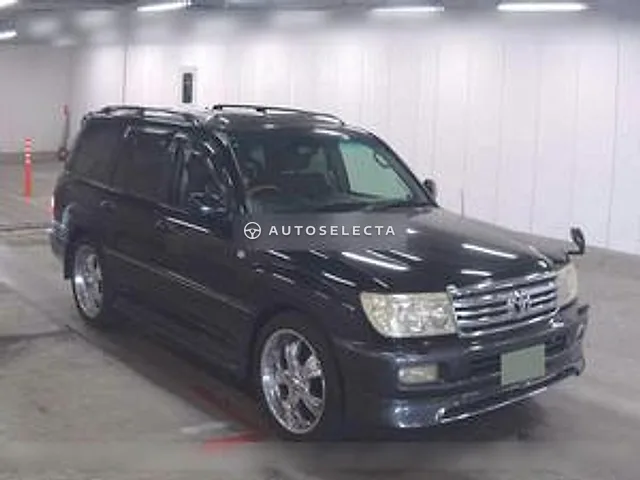 Toyota Land Cruiser 100 2006, auction grade 3