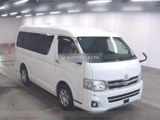 Toyota Hiace Wagon 2013, auction grade R