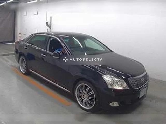 Toyota Crown Majesta 2010, auction grade 4