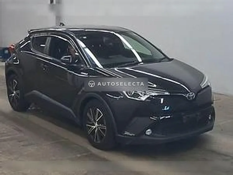 Toyota C-HR 2017, photo 1 of 1