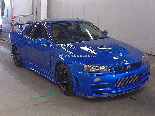 Nissan Skyline GT-R V-Spec 1999, auction grade 3.5