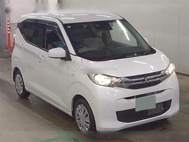Mitsubishi eK Wagon 2024, auction grade 5