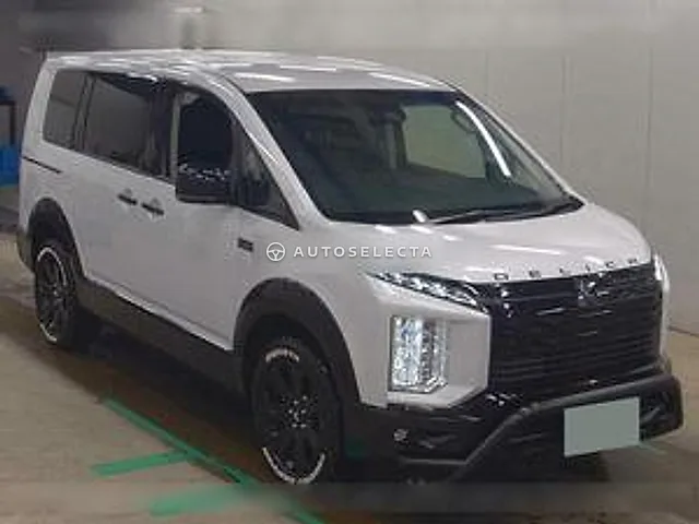 Mitsubishi Delica D:5 2025, auction grade R