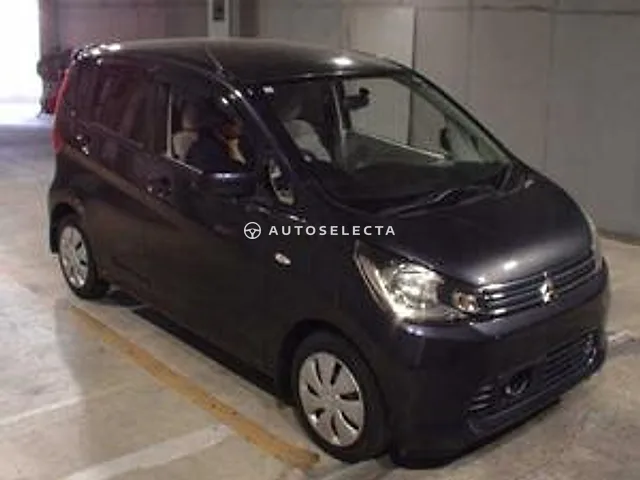 Mitsubishi eK Wagon 2013, auction grade R