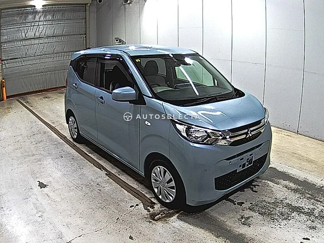 Mitsubishi eK Wagon 2023, auction grade 4
