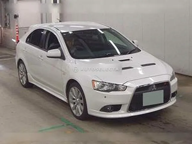 Mitsubishi Galant Fortis Sportback 2009, auction grade 3.5
