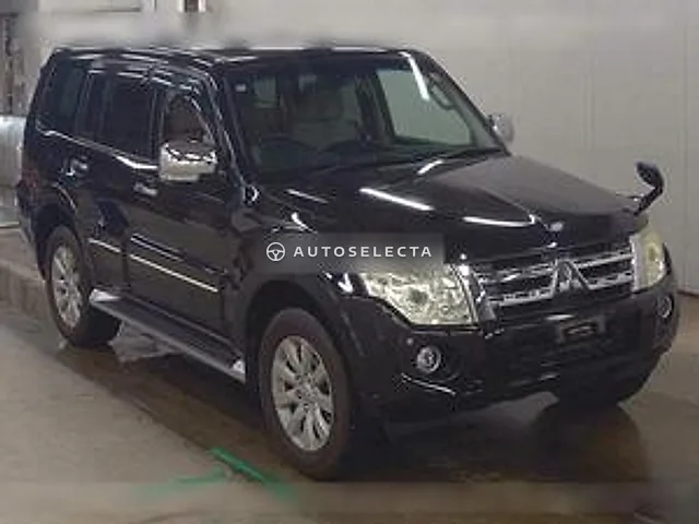 Mitsubishi Pajero 2012, auction grade 3