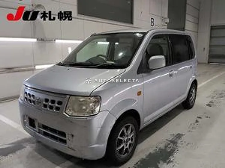 Nissan Otti 2010, photo 1 of 1