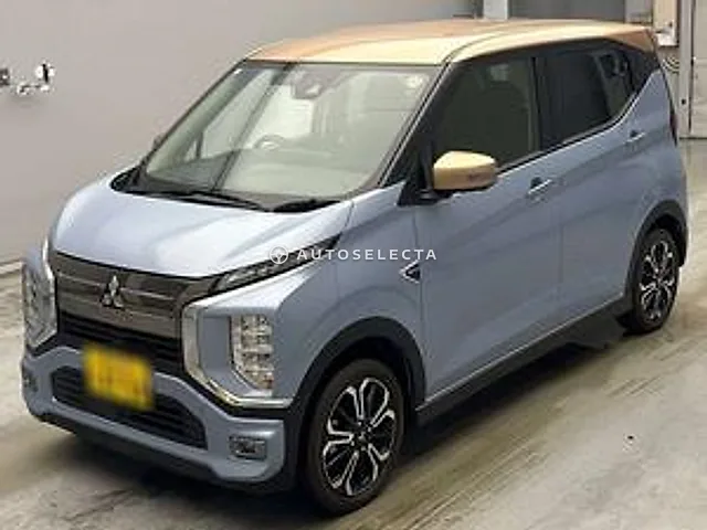 Mitsubishi eK X EV 2022, auction grade 4.5