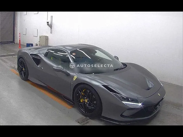 Ferrari F8 Spider 2022, auction grade 5