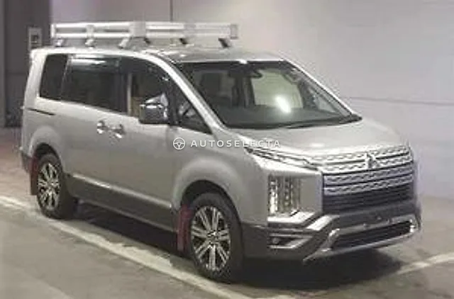 Mitsubishi Delica D:5 1989, auction grade 4