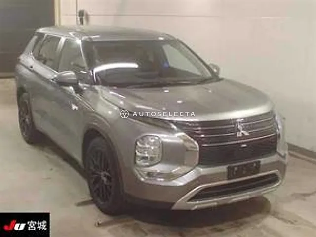 Mitsubishi Outlander 2022, auction grade 4.5