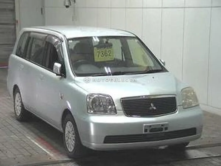 Mitsubishi Dion 2000, photo 1 of 1