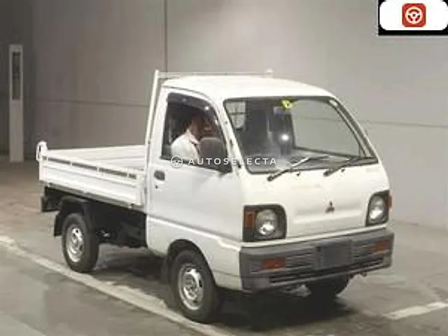 Mitsubishi Minicab Truck 1993, auction grade 3.5