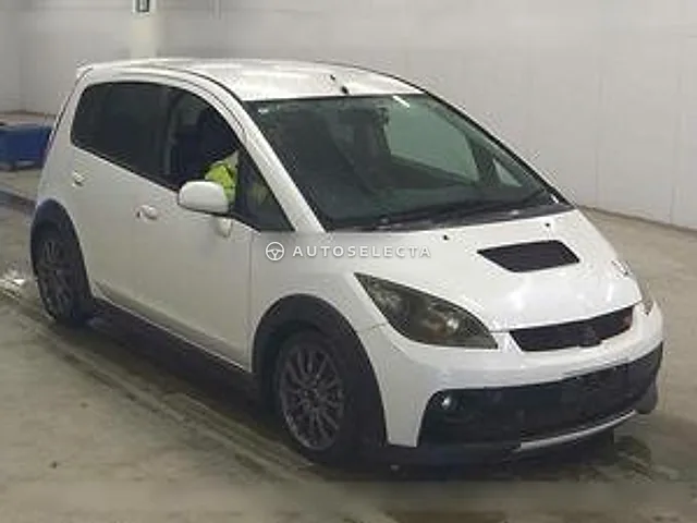 Mitsubishi Colt 2008, auction grade 3.5