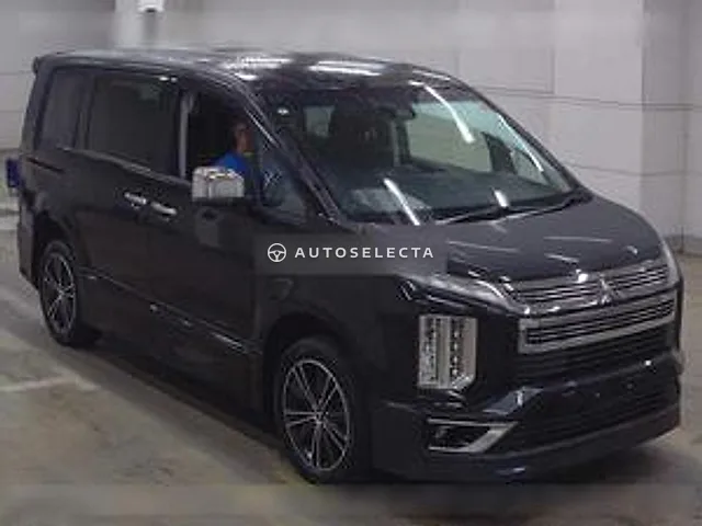 Mitsubishi Delica D:5 Urban Gear 2021, auction grade R
