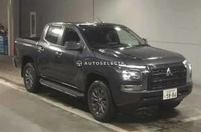 Mitsubishi Triton 2025, auction grade 5