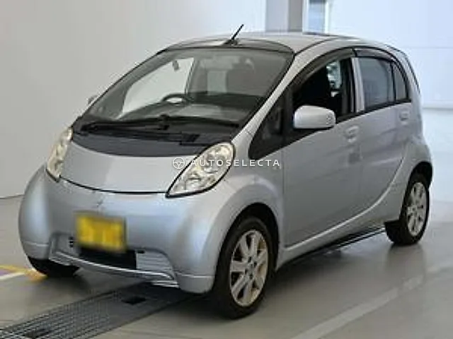 Mitsubishi i-MiEV 2015, auction grade 3.5