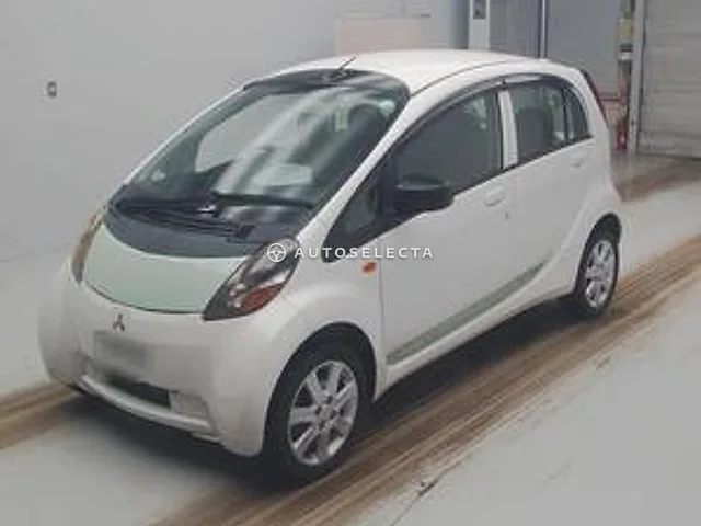 Mitsubishi i-MiEV 2011, auction grade R