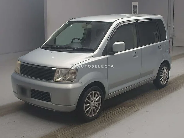 Mitsubishi eK Wagon 2002, auction grade RA