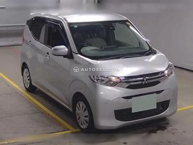 Mitsubishi eK Wagon 2022, auction grade 3.5