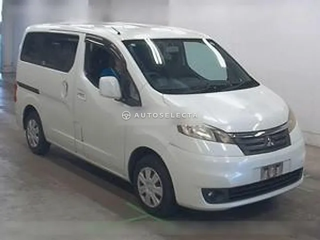 Mitsubishi Delica D:3 2013, auction grade 3.5