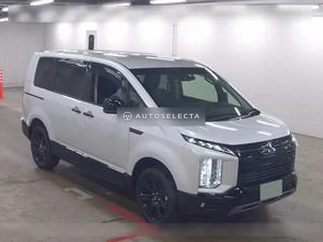 Mitsubishi Delica D:5 2025, auction grade 5