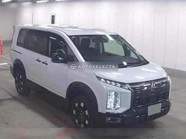 Mitsubishi Delica D:5 2026, auction grade 5