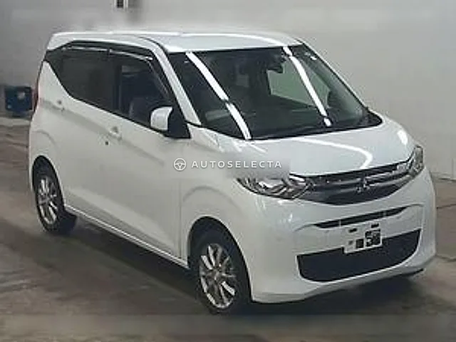 Mitsubishi eK Wagon 2021, auction grade 3.5