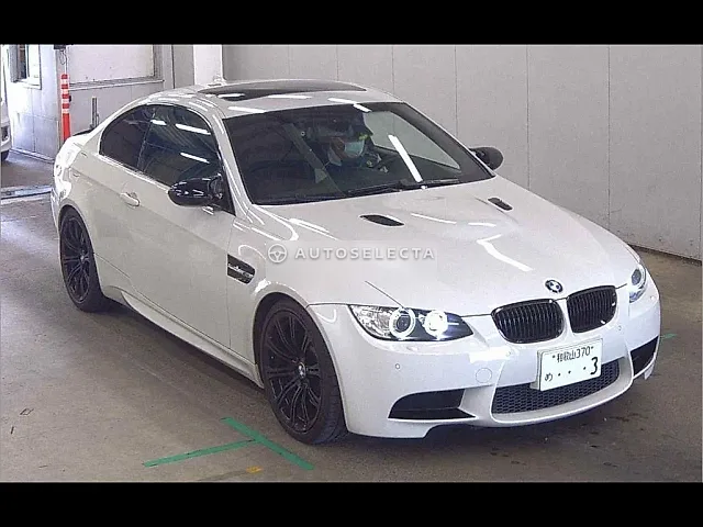 BMW M3 2010, auction grade 4