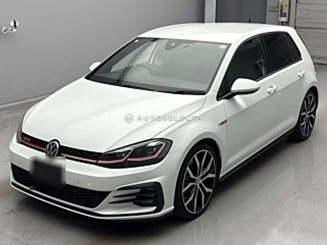 Volkswagen Golf 2019, auction grade 3