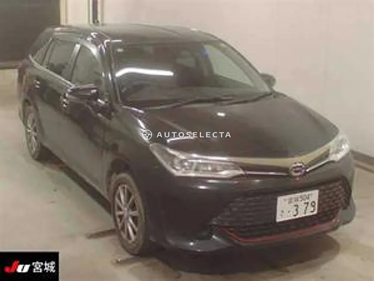 Toyota Corolla Fielder 2016, photo 1 of 1