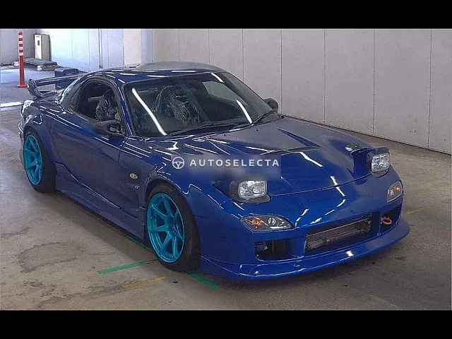 Mazda RX-7 2001, auction grade 4