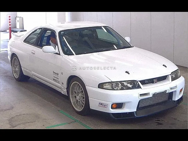Nissan Skyline GT-R V-Spec 1996, auction grade R