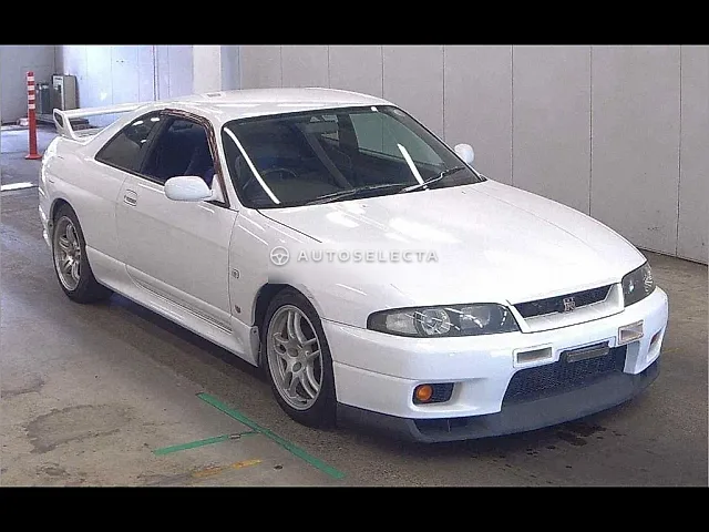 Nissan Skyline GT-R 1998, auction grade R2