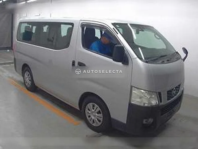 Nissan NV350 Caravan Wagon 2013, auction grade 3.5