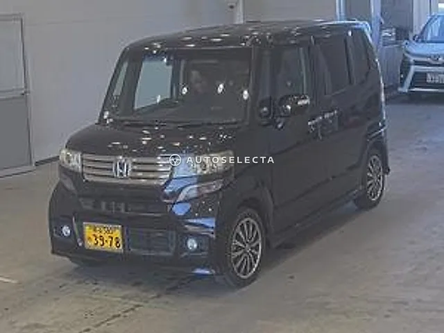 Honda N-BOX 2013, auction grade 3