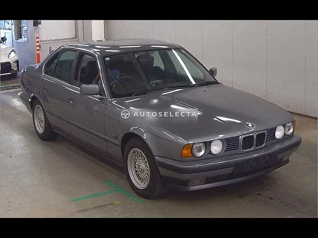BMW 5 Series 1993, auction grade 3.5