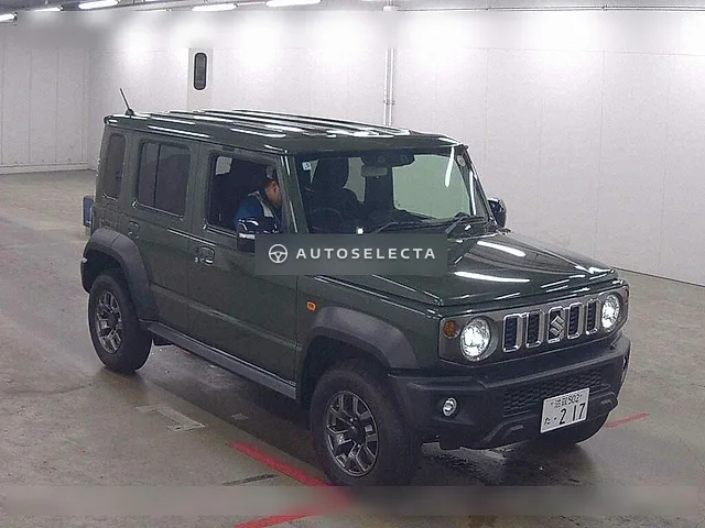 Suzuki Jimny Nomade 2025, auction grade 6