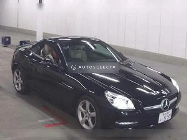 Mercedes-Benz SLK 2012, auction grade 4