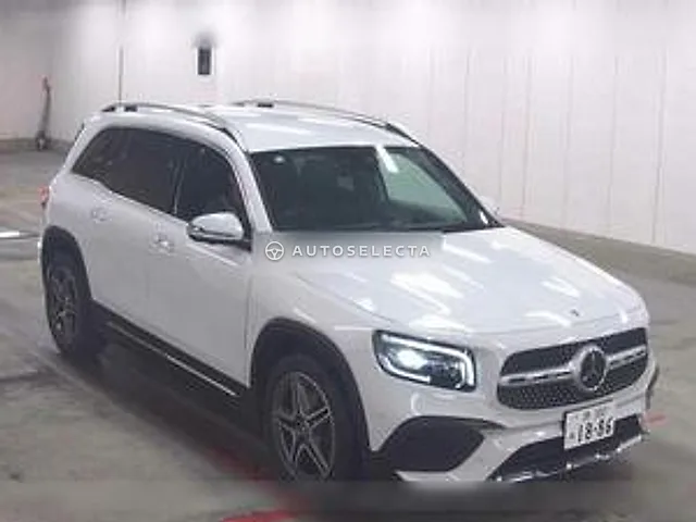 Mercedes-Benz GLB 2022, auction grade 3.5