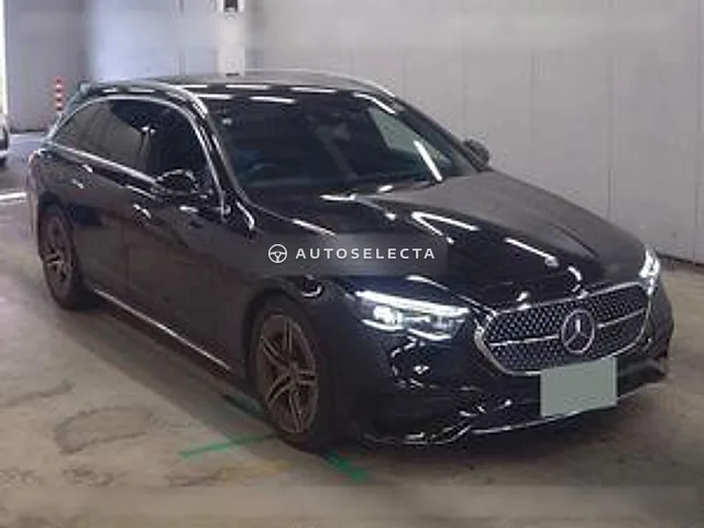 Mercedes-Benz E-Class Station Wagon 2024, auction grade 4.5